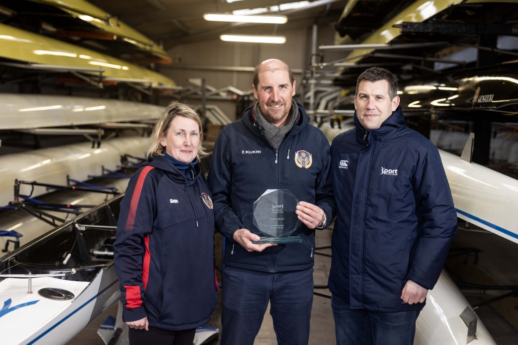 Gaye Conway (left) and Derek Holland (centre) of Royal Enniskillen Boat Club with Sport NI representative David Smyth (right)