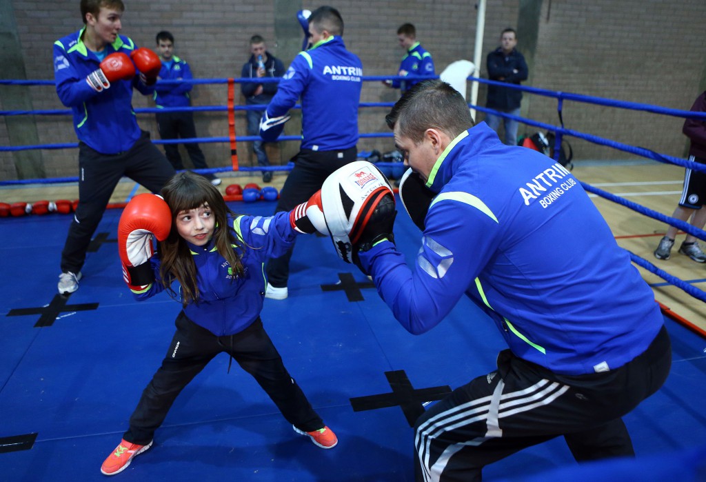 PEYE ANTRIM SPORTS  0011